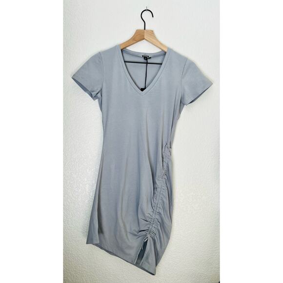 Monrow Cap Sleeve Front Shirred Dress - Size M - NWT - Picture 3 of 5